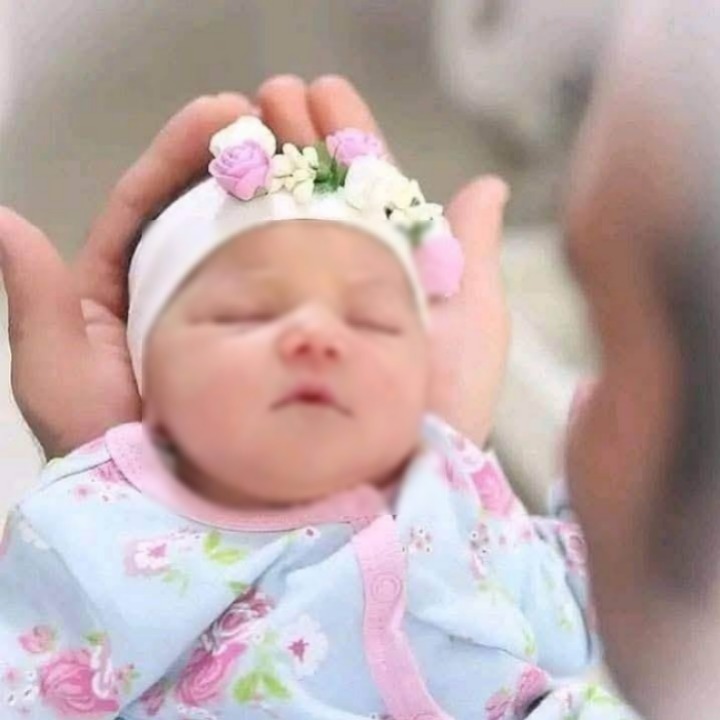 Acaba de fall3cer la hija del famoso act0r de…ver más